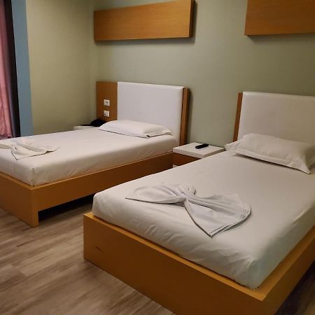 Hotel Bologna Vlorë Exteriér fotografie