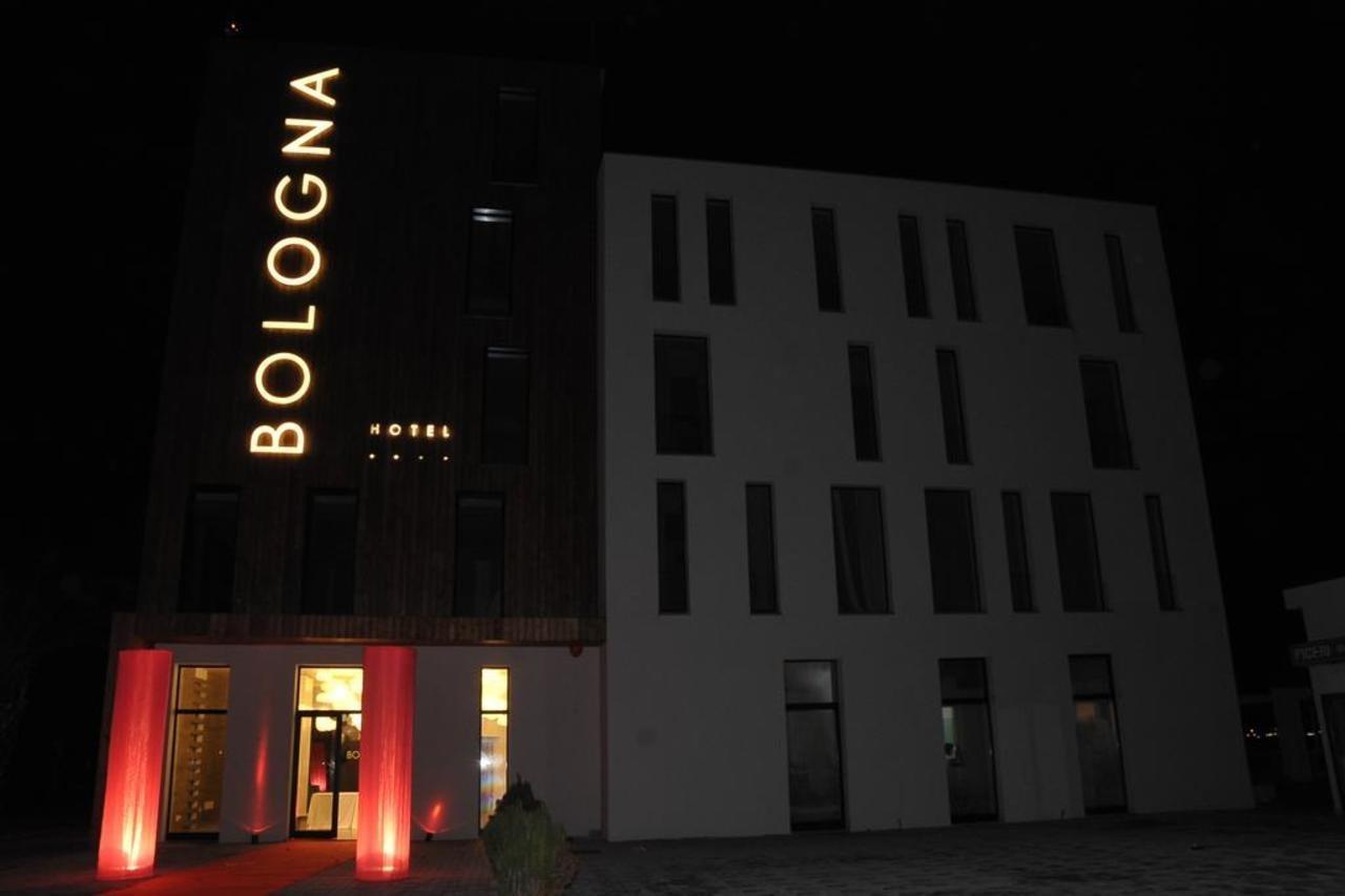 Hotel Bologna Vlorë Exteriér fotografie