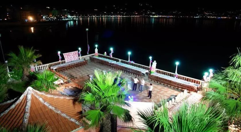 Hotel Bologna Vlorë Exteriér fotografie